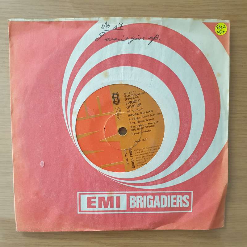 Bruce Millar  I Won't Give Up / Any Dream Will Do - Vinyl 7" Record - Very-Good+ Quality (VG+)...