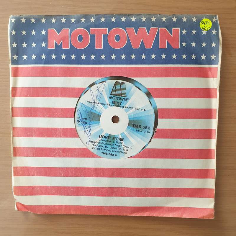 Lionel Richie  Truly - Vinyl 7" Record - Very-Good+ Quality (VG+) (verygoodplus)