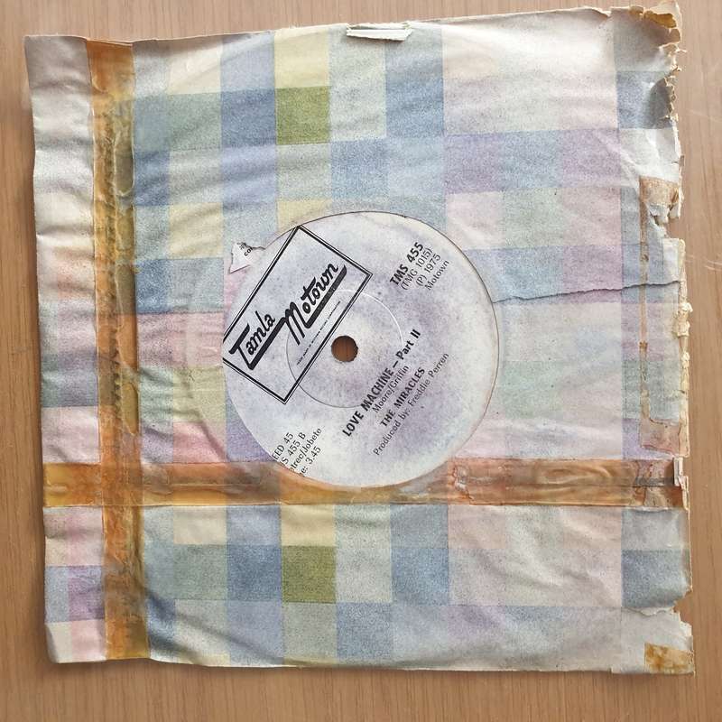 The Miracles  Love Machine - Vinyl 7" Record - Very-Good+ Quality (VG+) (verygoodplus)