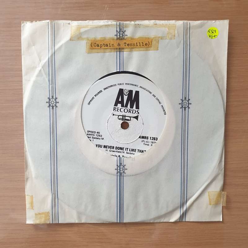 Captain & Tennille  You Never Done It Like That (Rhodesia) - Vinyl 7" Record - Very-Good+ Qual...