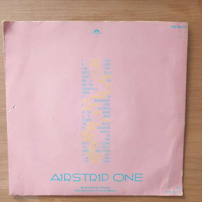 Airstrip One - Social Fools - Vinyl 7" Record - Very-Good+ Quality (VG+) (verygoodplus)