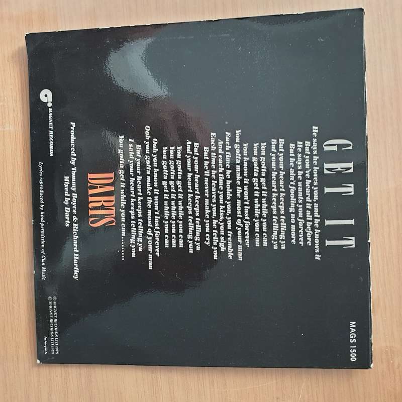 Darts  Get It - Vinyl 7" Record - Very-Good+ Quality (VG+) (verygoodplus)
