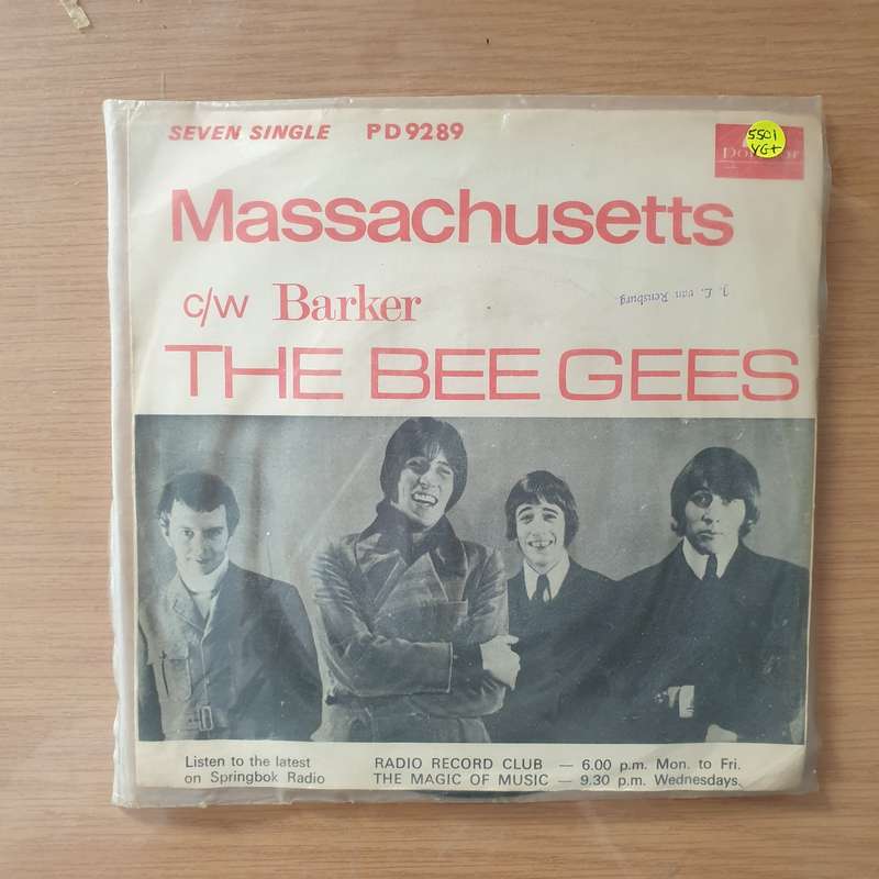 The Bee Gees  Massachusetts (The Lights Went Out In) - Vinyl 7" Record - Very-Good+ Quality...