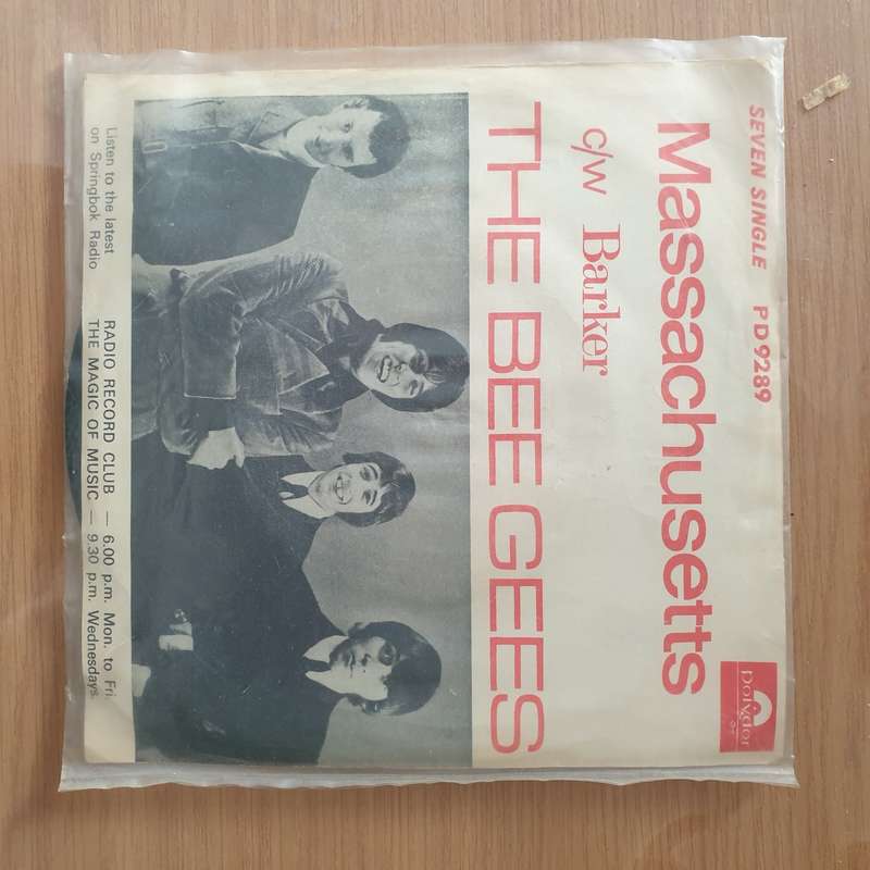 The Bee Gees  Massachusetts (The Lights Went Out In) - Vinyl 7" Record - Very-Good+ Quality...
