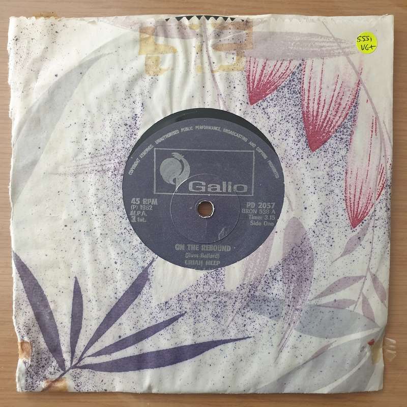 Uriah Heep  On The Rebound / Too Scared To Run - Vinyl 7" Record - Very-Good+ Quality (VG+) (v...