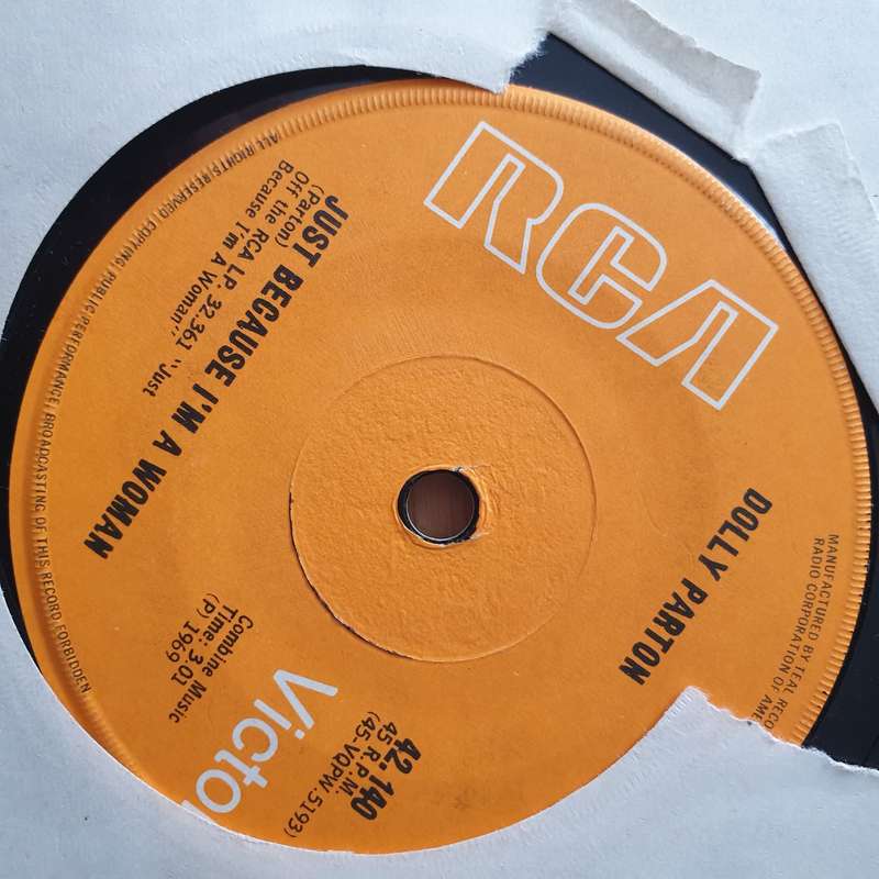 Dolly Parton - I'm Running Out Of Love - Vinyl 7" Record - Very-Good+ Quality (VG+) (verygoodplus)