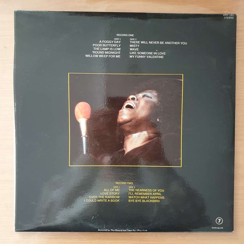 Sarah Vaughan  "Live" In Japan - Vinyl LP Record - Very-Good+ Quality (VG+) (verygoodplus)