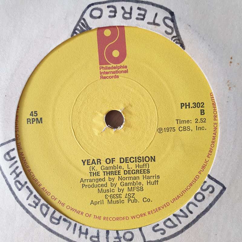 The Three Degrees - A Woman Needs A Good Man - Vinyl 7" Record - Very-Good+ Quality (VG+) (verygo...