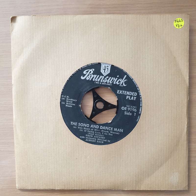 Fred Astaire - The Song And Dance Man - Vinyl 7" Record - Very-Good+ Quality (VG+) (verygoodplus)