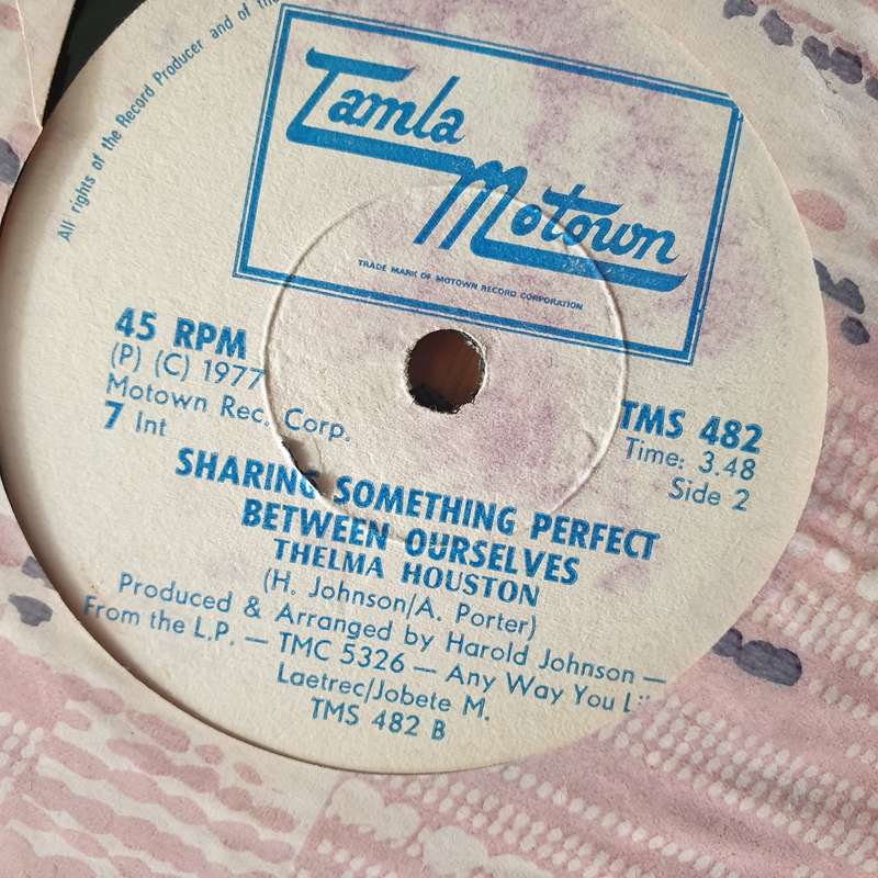Thelma Houston  I'm Here Again (Rhodesia) - Vinyl 7" Record - Very-Good+ Quality (VG+) (verygo...
