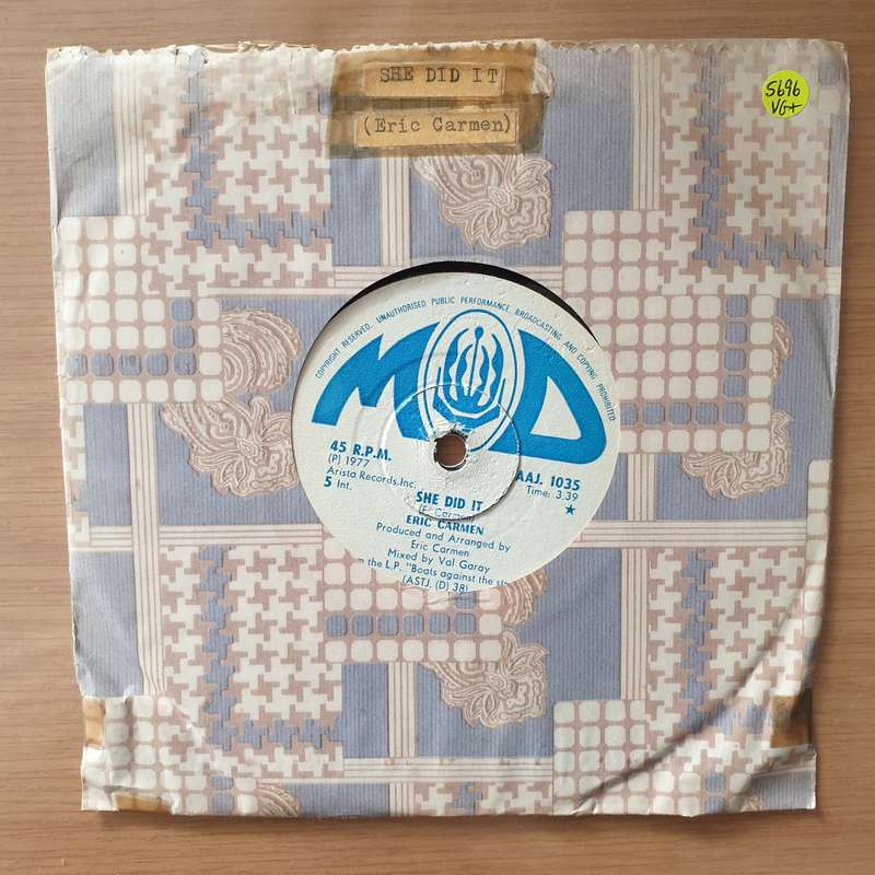 Eric Carmen  She Did It (Rhodesia) - Vinyl 7" Record - Very-Good+ Quality (VG+) (verygoodplus)