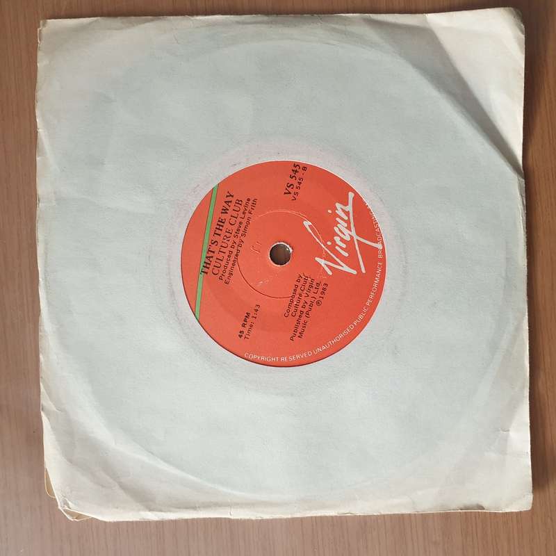 Culture Club  Karma Chameleon - Vinyl 7" Record - Very-Good+ Quality (VG+) (verygoodplus)