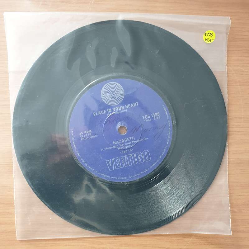 Nazareth  Place In Your Heart - Vinyl 7" Record - Very-Good+ Quality (VG+) (verygoodplus)