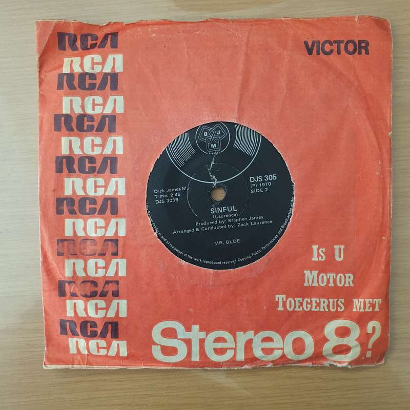 Mr. Bloe  Groovin' With Mr. Bloe - Vinyl 7" Record - Very-Good+ Quality (VG+) (verygoodplus)