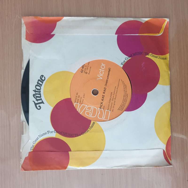 Dave Edmunds  Born To Be With You - Vinyl 7" Record - Very-Good+ Quality (VG+) (verygoodplus)