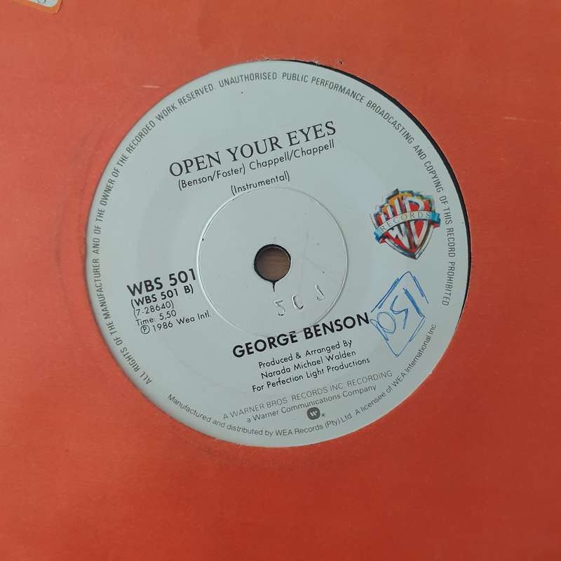 George Benson  Kisses In The Moonlight - Vinyl 7" Record - Very-Good+ Quality (VG+) (verygoodp...