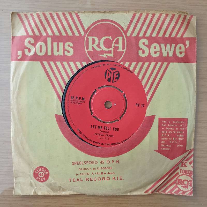 Petula Clark  Downtown - Vinyl 7" Record - Very-Good Quality (VG) (vgood)