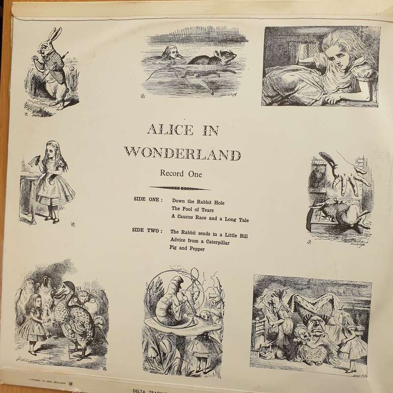 Lewis Carroll  Alice In Wonderland - Vinyl LP Record - Very-Good+ Quality (VG+)