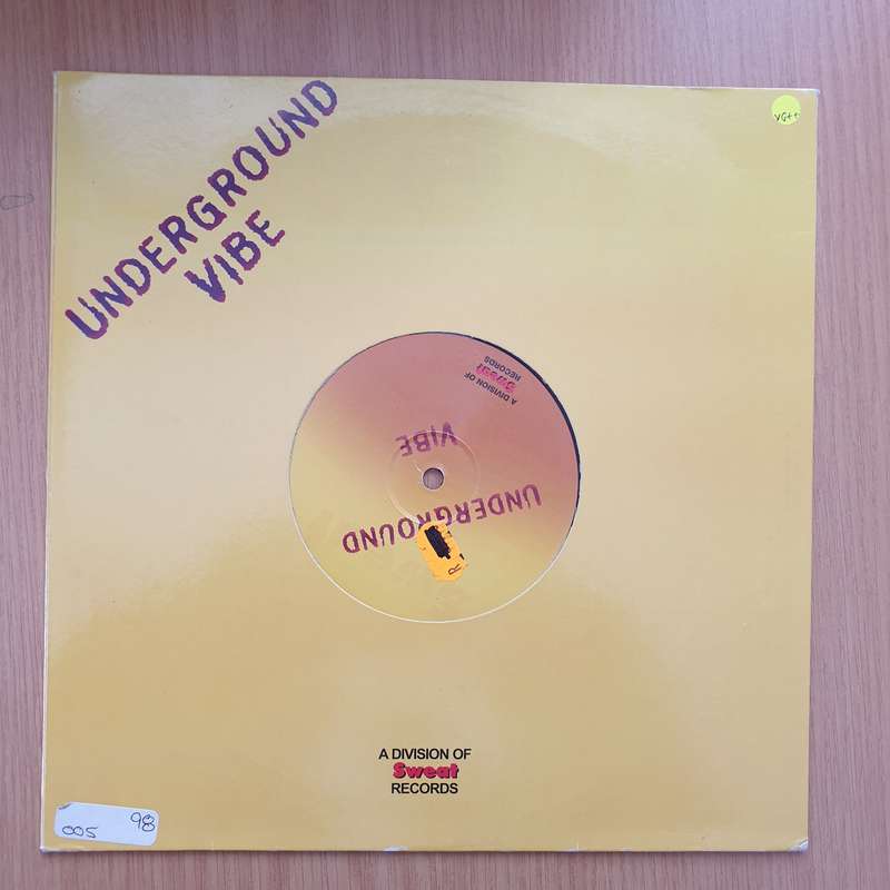 De Havilland  The Stand / Now  Vinyl LP Record - Very-Good+ Quality (VG+) (verygoodplus)