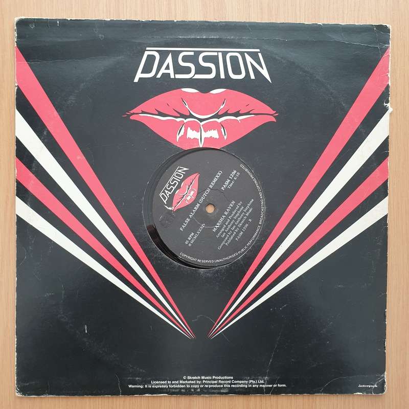 Marsha Raven  False Alarm  Vinyl LP Record - Very-Good+ Quality (VG+) (verygoodplus)