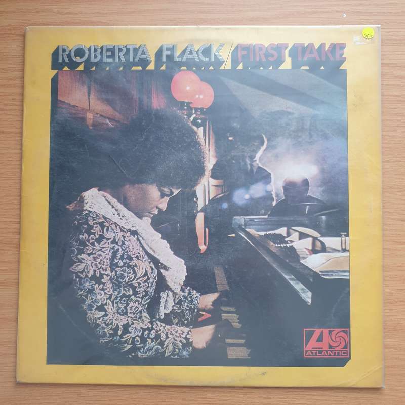 Roberta Flack  First Take -  Vinyl LP Record - Very-Good+ Quality (VG+)