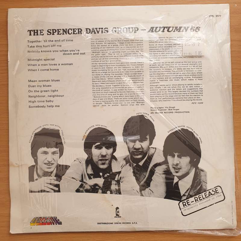 The Spencer Davis Group  Autumn '66 - Vinyl LP Record - Very-Good+ Quality (VG+)