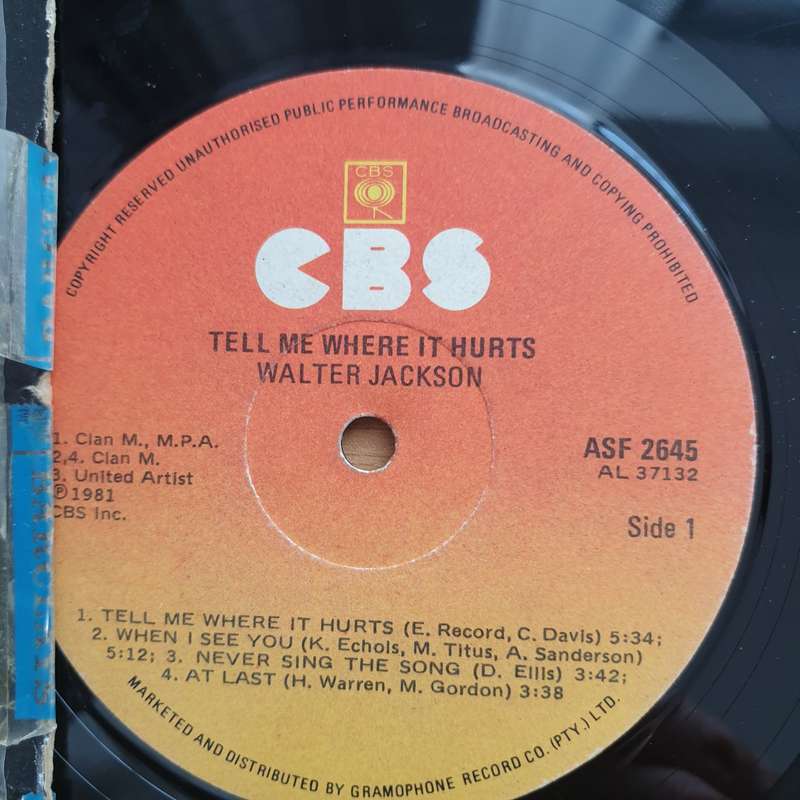 Walter Jackson  Tell Me Where It Hurts - Vinyl LP Record - Very-Good+ Quality (VG+)