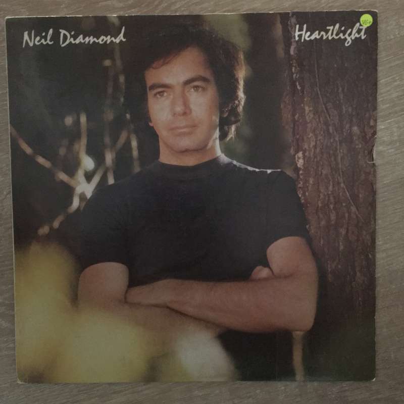 Neil Diamond - Heartlight - Vinyl LP Record - Opened  - Very-Good+ Quality (VG+)