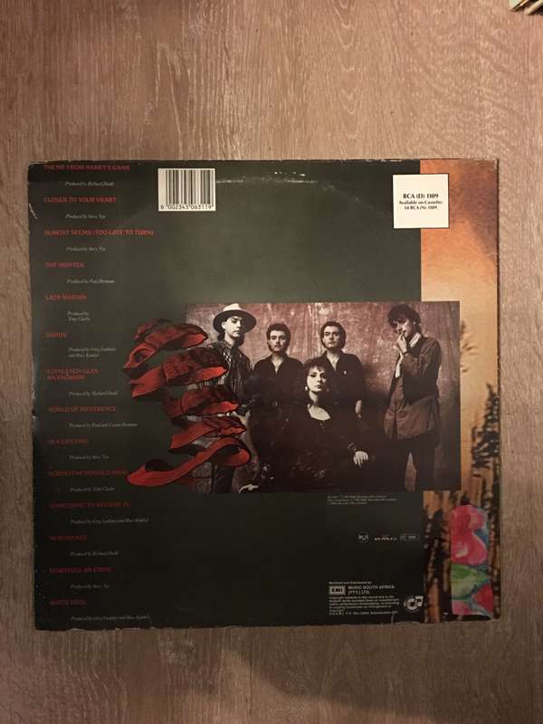 Clannad - Past Present - Vinyl LP Record - Opened  - Very-Good+ Quality (VG+)