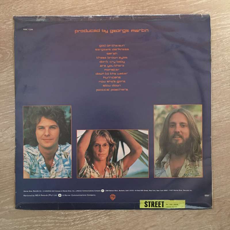 America - Harbor - Vinyl Record - Opened  - Very-Good+ Quality (VG+)