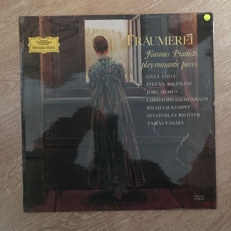 Traumerei - Famous Pianists Play Romantic Pieces - Vinyl LP Record  - Opened  - Very-Good+ Qualit...
