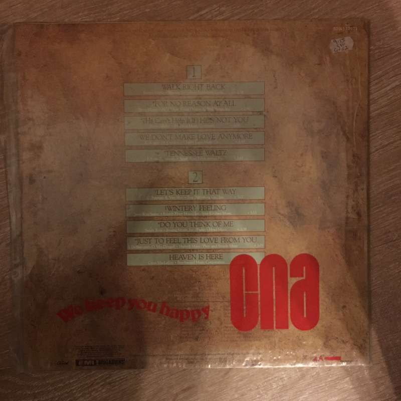 Anne Murray - A Country Collection -  Vinyl  Record - Opened  - Very-Good+ Quality (VG+)