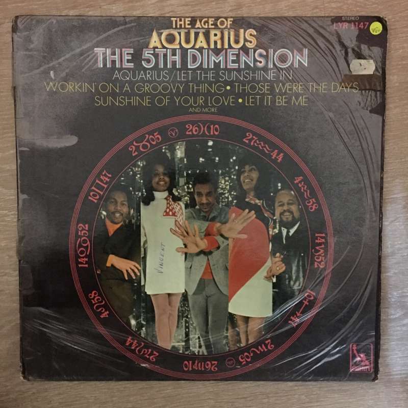 The 5th Dimension  The Age Of Aquarius -  Vinyl LP Record - Opened  - Very-Good+ Quality...