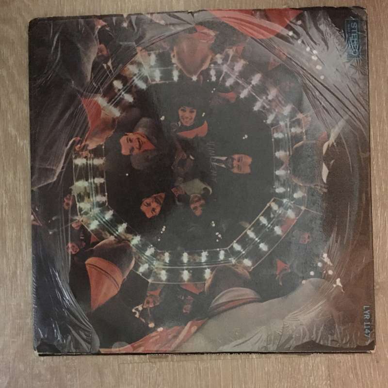 The 5th Dimension  The Age Of Aquarius -  Vinyl LP Record - Opened  - Very-Good+ Quality...