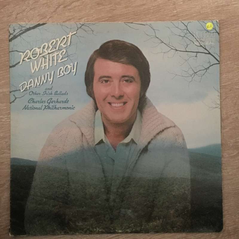 Robert A. White  Danny Boy - Vinyl LP Record - Opened  - Very-Good+ Quality (VG+)