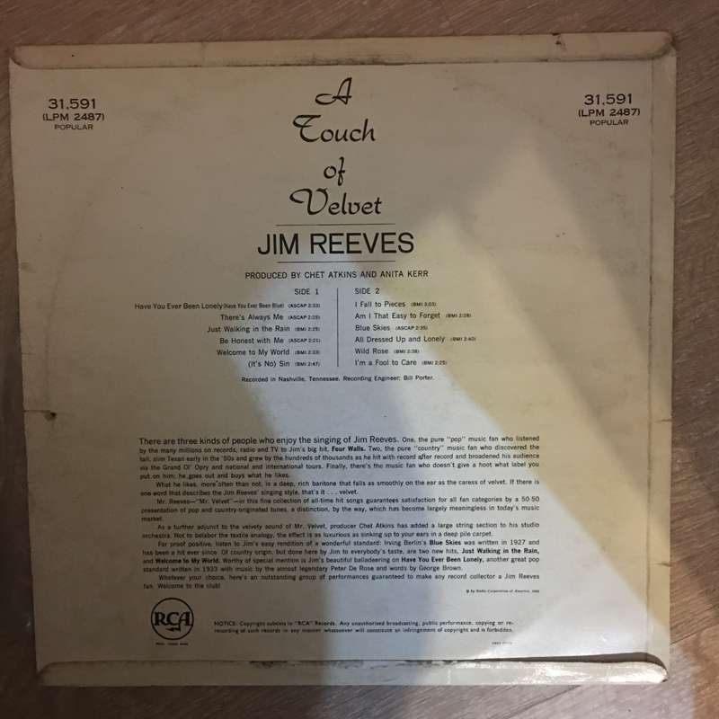 Jim Reeves - A Touch Of Velvet - Vinyl LP Record - Opened  - Very-Good- Quality (VG-)
