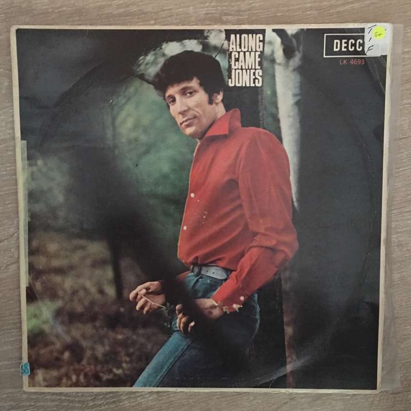 Tom Jones  Along Came Jones - Vinyl LP Record  (G+)