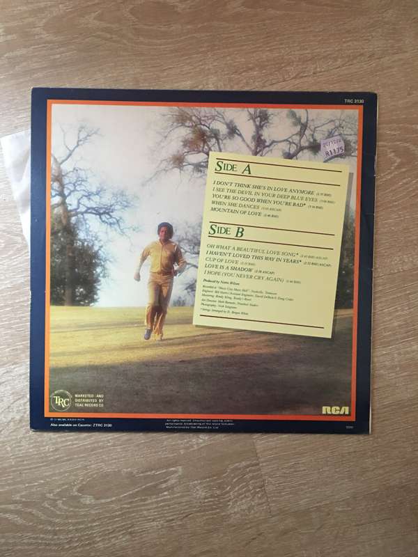Charley Pride Sings - Everybody's Choice - Vinyl LP Record - Opened  - Very-Good Quality (VG)