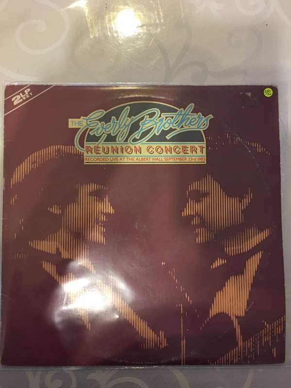 The Everly Brothers - Reunion Concert  - Double Vinyl LP - Opened  - Very-Good+ Quality (VG+)