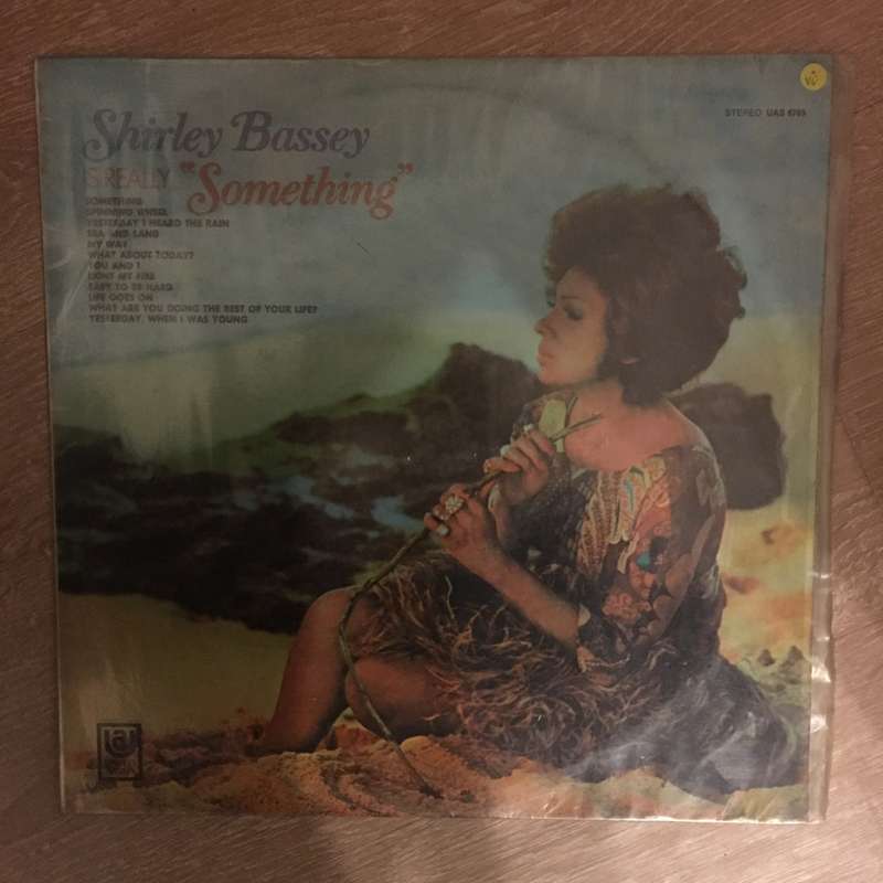 Shirley Bassey - Something - Vinyl LP Record - Opened  - Very-Good Quality (VG)