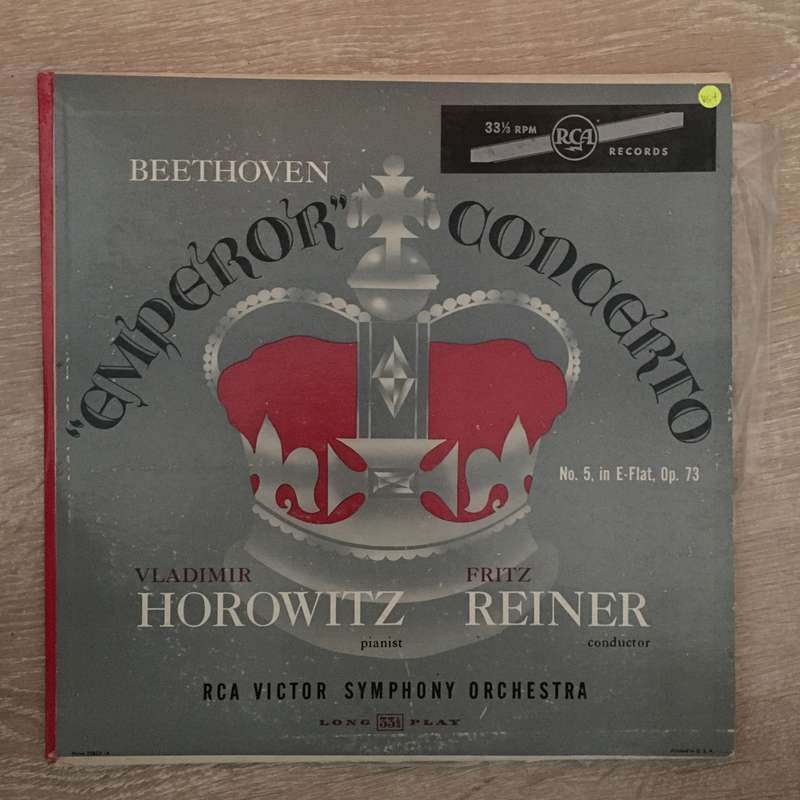 Beethoven - Vladimir Horowitz, Fritz Reiner, RCA Victor Symphony Orchestra  "Emperor" Conce...
