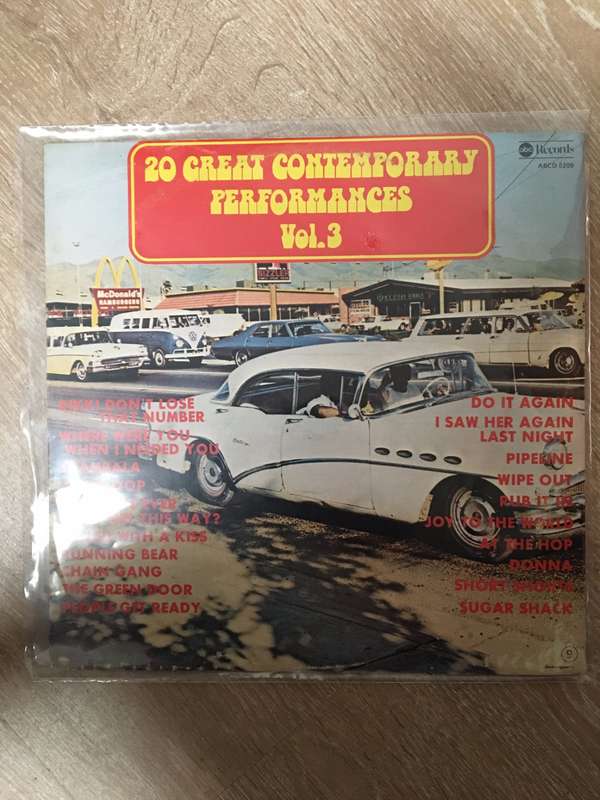 20 Great Contempory Performances Vol 3 - Double Vinyl LP - Opened  - Very-Good+ Quality (VG+)