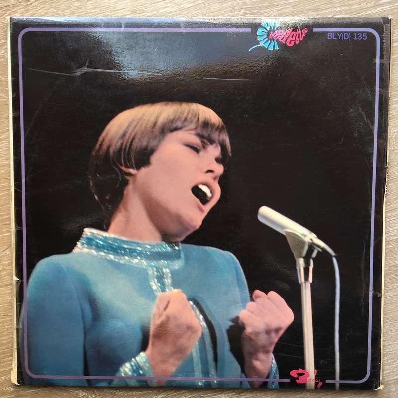 Mireille Mathieu - En Direct De L'Olympia  -  Vinyl LP Record - Opened  - Very-Good Quality (VG)