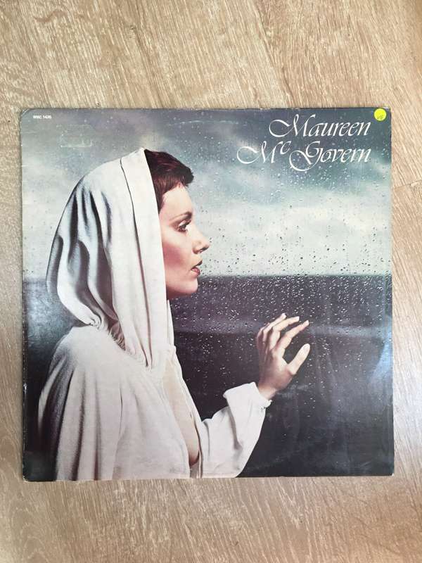 Maureen Mc Govern - Vinyl LP Record - Opened  - Very-Good Quality (VG)
