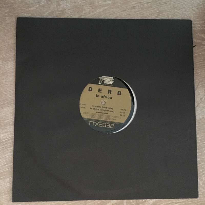 Derb  In Africa - Vinyl Record  - Opened  - Very-Good+ Quality (VG+)