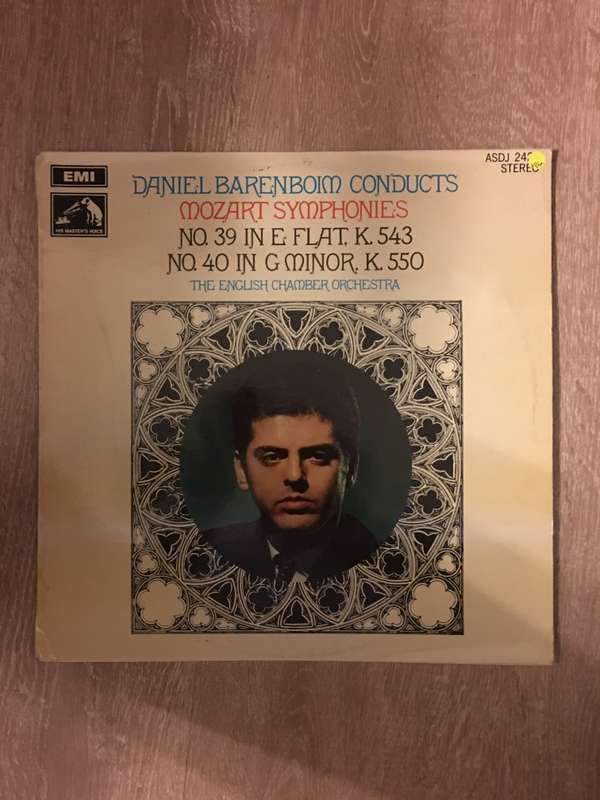 Mozart - Daniel Barenboim  Symphonies No. 39 E-Flat K. 543. No. 40 G-Minor K. 550 - Vinyl L...