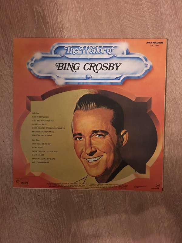The World of Bing Crosby - Vinyl LP Record - Opened  - Very-Good+ Quality (VG+)
