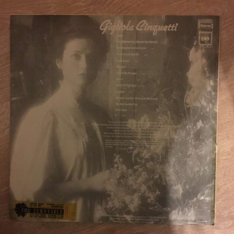 Gigliola Cinquetti  - Go Before You Break My Heart - Vinyl LP Record - Very-Good- Quality (VG-)