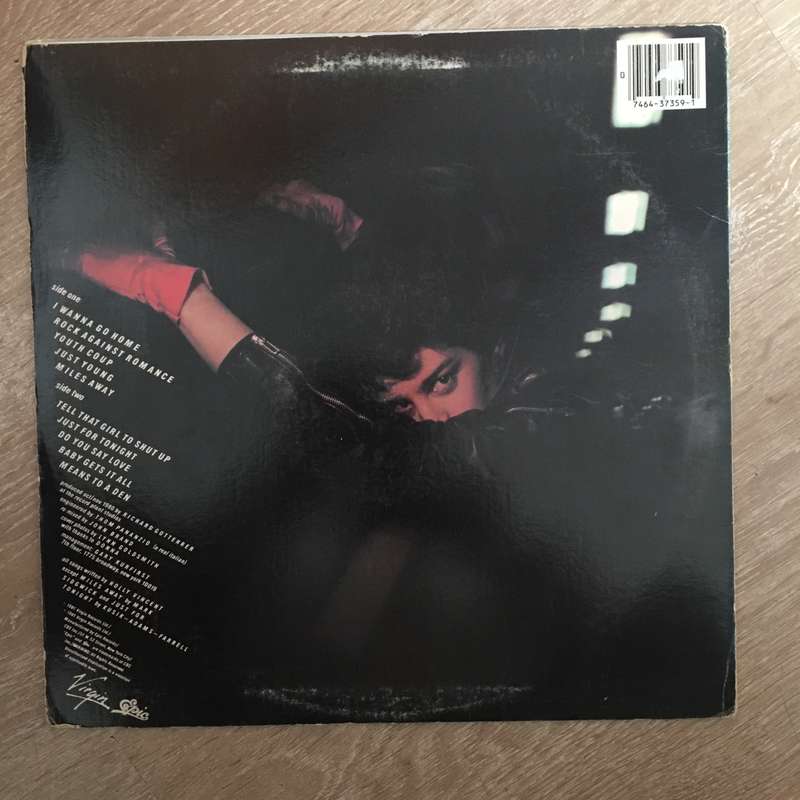 Holly And The Italians  The Right To Be Italian - Vinyl Record - Opened  - Very-Good Qualit...