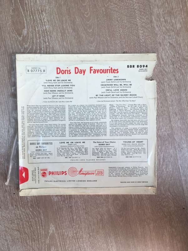 Doris Day Favourites  - Vinyl LP Record - Opened  - Very-Good+ Quality (VG+)